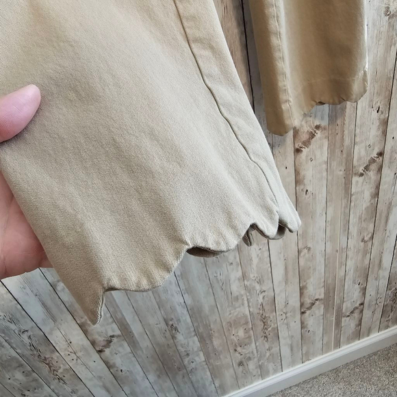 Women's Raffaella Khaki Capri Pants Size 6P - Picture 4 of 9